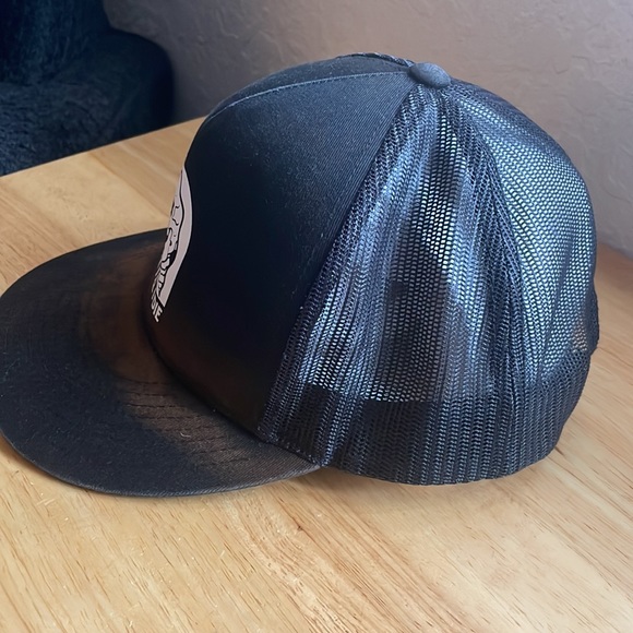 Lurking Class Snap-back - Picture 2 of 3